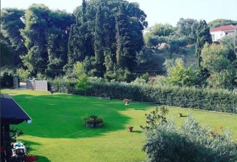 A house between Ancient Olympia and the Ionian Sea has Balcony rooms