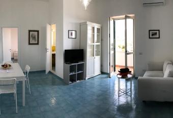 Dolce Vista Apartment Amalfi Coast has Smoking/Balcony rooms