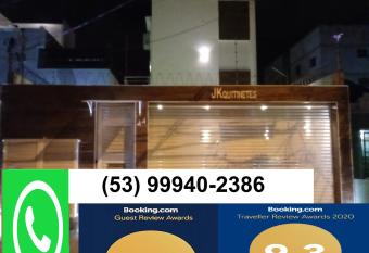 JK QUITINETES Executive GARAGEM central has Balcony rooms