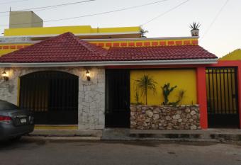 Casa Fernery has Balcony rooms