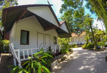 Sea Gate Beach Resort has Balcony rooms