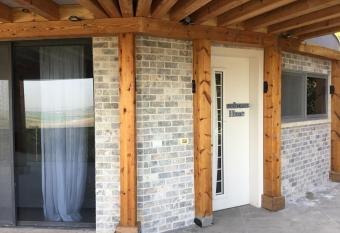 Luxury Apartments has Smoking/Balcony rooms