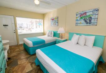 Aztec Motel has Balcony rooms