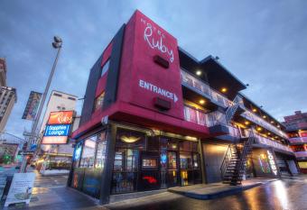 Hotel Ruby allows 18 year olds to book a room