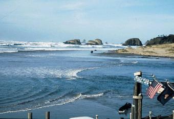 Webb's Scenic Surf allows 18 year olds to book a room