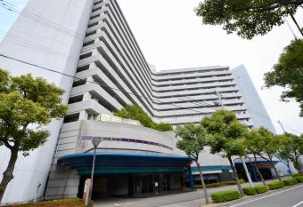 Hotel Pearl City Kobe has Smoking rooms