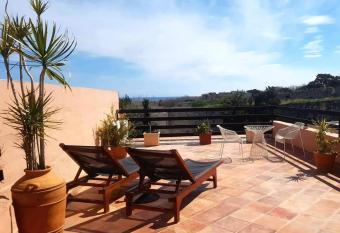 Saint Michel Boutique Hotel has Balcony rooms