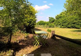 terre happy allows 18 year olds to book a room