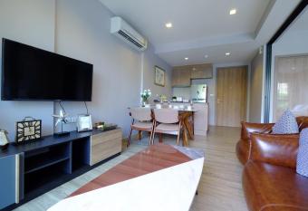 Rain Chaam Beach Condo Wifi 4Guests 2Beds has Balcony rooms