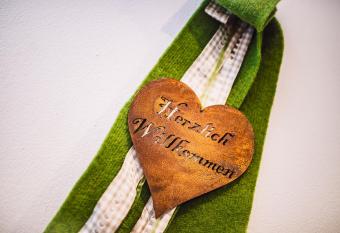 Landhaus Feischl has Balcony rooms