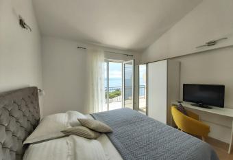 Apartments Marija has Balcony rooms