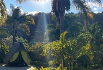 Glamping En Green Hills Mansion Malinalco has Balcony rooms