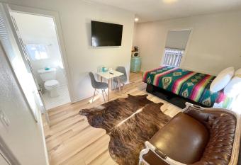 Frederick Motel allows 18 year olds to book a room