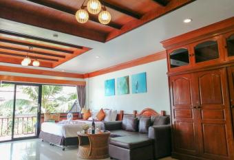 Phangan Bayshore Resort Koh Phangan has Balcony rooms