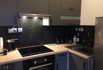 Apartament Fibra Mocca allows 18 year olds to book a room