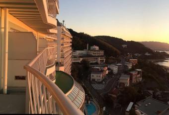 Mikawawan Resort Linx has Smoking/Balcony rooms