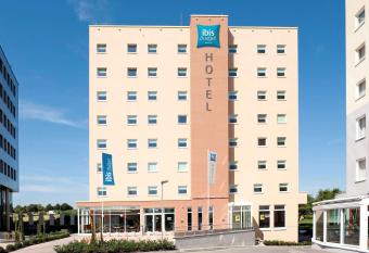ibis Budget Luxembourg Sud allows 18 year olds to book a room