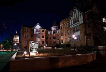 Senate Luxury Suites has Balcony rooms