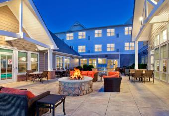 Residence Inn Bridgewater Branchburg has Balcony rooms