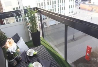 Penthouse Luxus & City Apartments allows 18 year olds to book a room