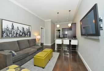 Prestige Hotel Vernon allows 18 year olds to book a room