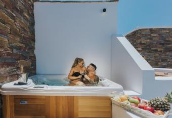 Aegean Palace has rooms with a private hot tub