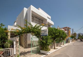 Kardamena Holiday Apartments has Balcony rooms