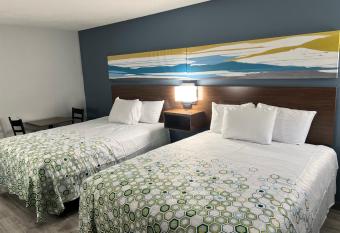 HomeTowne Studios by Red Roof Florence  KY~Cincinnati Airport allows 18 year olds to book a room