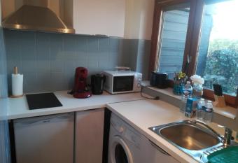 Le Cosy has Balcony rooms