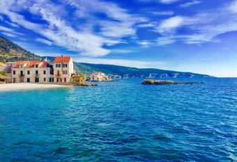 Apartments Sole allows 18 year olds to book a room