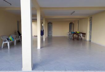 Refuge de Joel has Balcony rooms