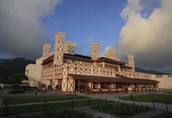 Jaypee Residency Manor allows 18 year olds to book a room