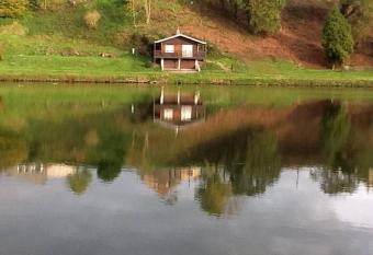 Chalet le logis des autre has Balcony rooms