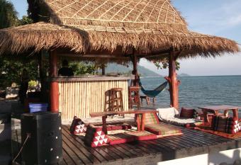 Coco Garden Resort has Balcony rooms