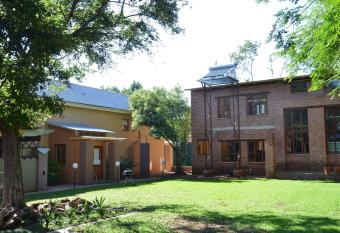 Bed & Breakfast in Hatfield has Balcony rooms