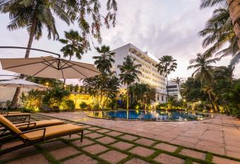 Southern Star,Mysore allows 18 year olds to book a room