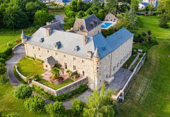 Ch  teau de la Falque, The Originals Relais (Relais du Silence) has Balcony rooms