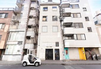 Tabist Hiromas Hostel Yokohama Chinatown allows 18 year olds to book a room