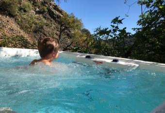 Villa Vallee Heureuse has Balcony rooms