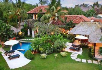 Villa Seminyak William has Balcony rooms