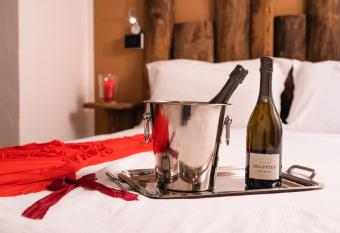 Hotel Sole allows 18 year olds to book a room