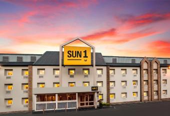 SUN1 Durban has Smoking rooms