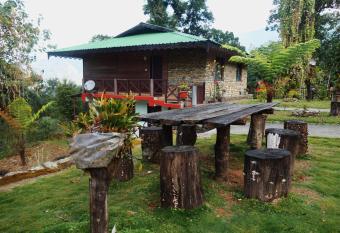 The Barfung Retreat has Balcony rooms