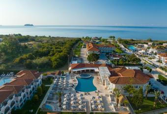 Marelen Hotel Zakynthos allows 18 year olds to book a room