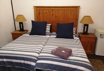 Klein Parys allows 18 year olds to book a room