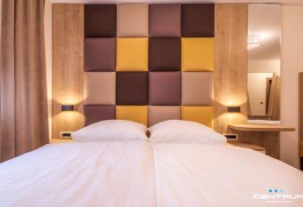 Centrum Osijek allows 18 year olds to book a room