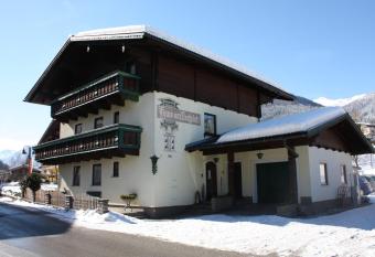 Pension Haus am Dorfplatz has Balcony rooms