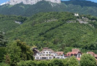 H  tel Beau Site Talloires B SPA has Balcony rooms