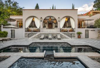 Casa Cien allows 18 year olds to book a room