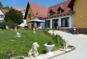 An der Uferpromenade has Balcony rooms
